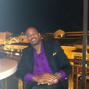 Meet your Posher, Randall